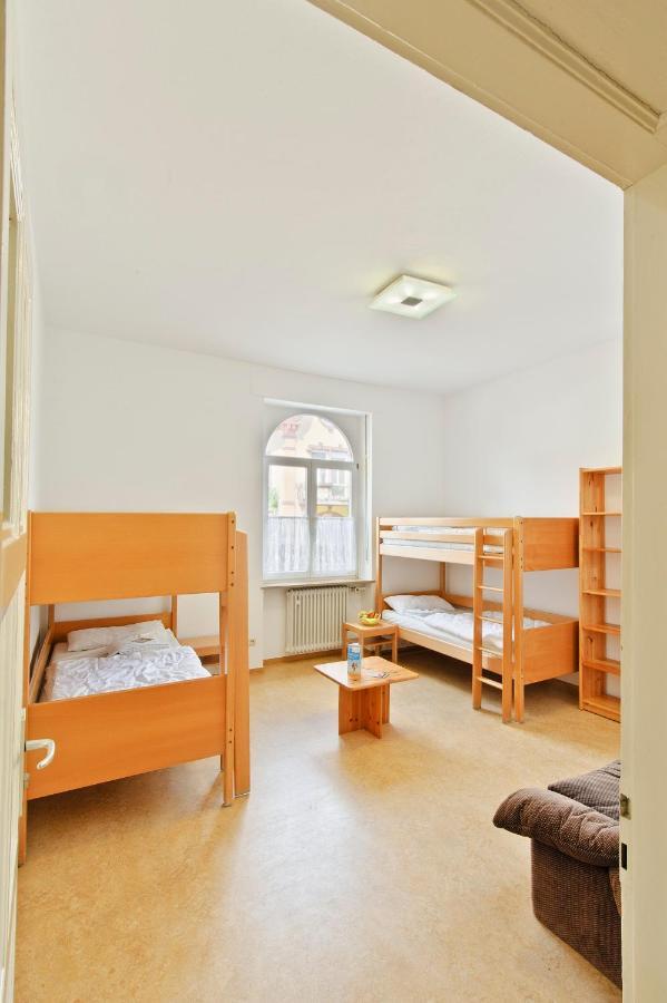 Jugendhaus St. Kilian Hostel Miltenberg Exterior foto